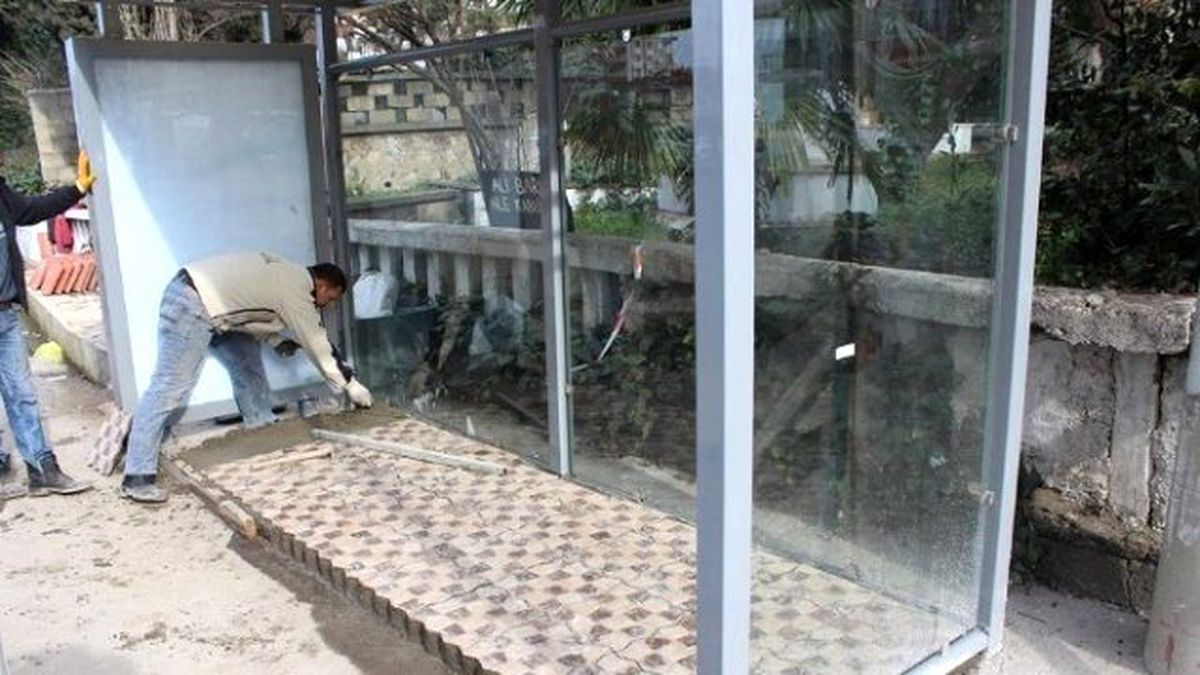 Kozlu\'da Duraklar Yenileniyor