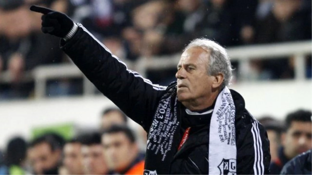 Mustafa Denizli: Panik Yapmazsa Banko Beşiktaş