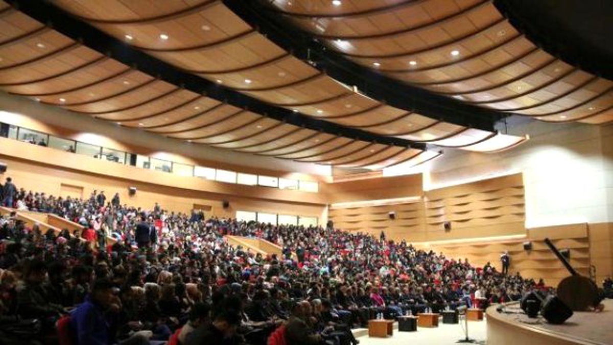 Neü Kültür ve Kongre Merkezi Açıldı