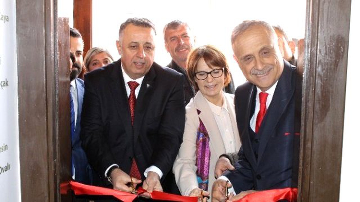 Öykam\'dan Kore Savaşı Fotoğraf ve Obje Sergisi