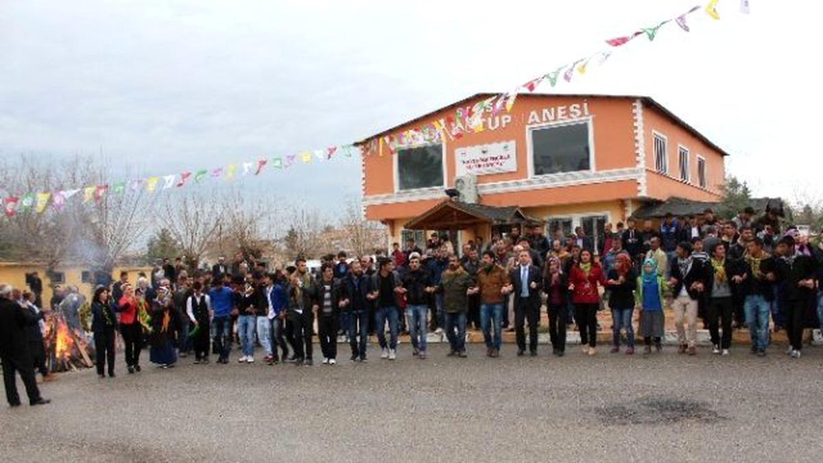 Samsat\'ta Nevroz Kutlaması