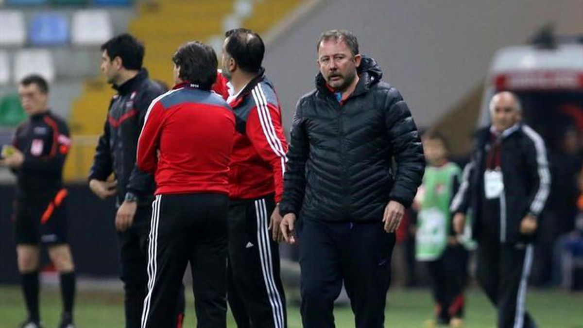 Sergenli Yiğidolar\'ın Kupada Bileği Bükülmüyor
