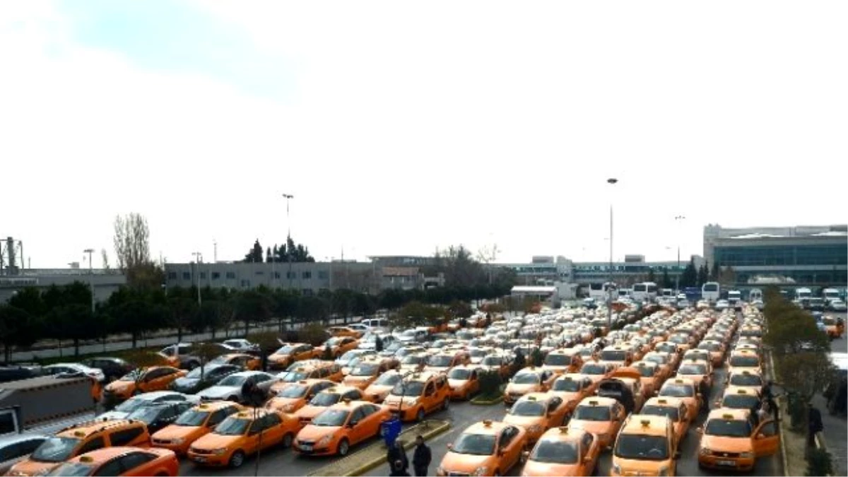 Taksiciler Türkiye\'nin \'En\'lerini Seçiyor
