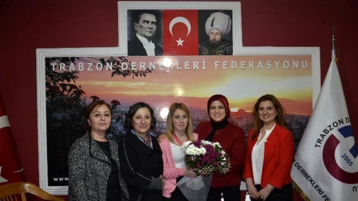 Trabzon\'un Ayşe\'si, İstanbul\'da Trabzonlularla Buluştu