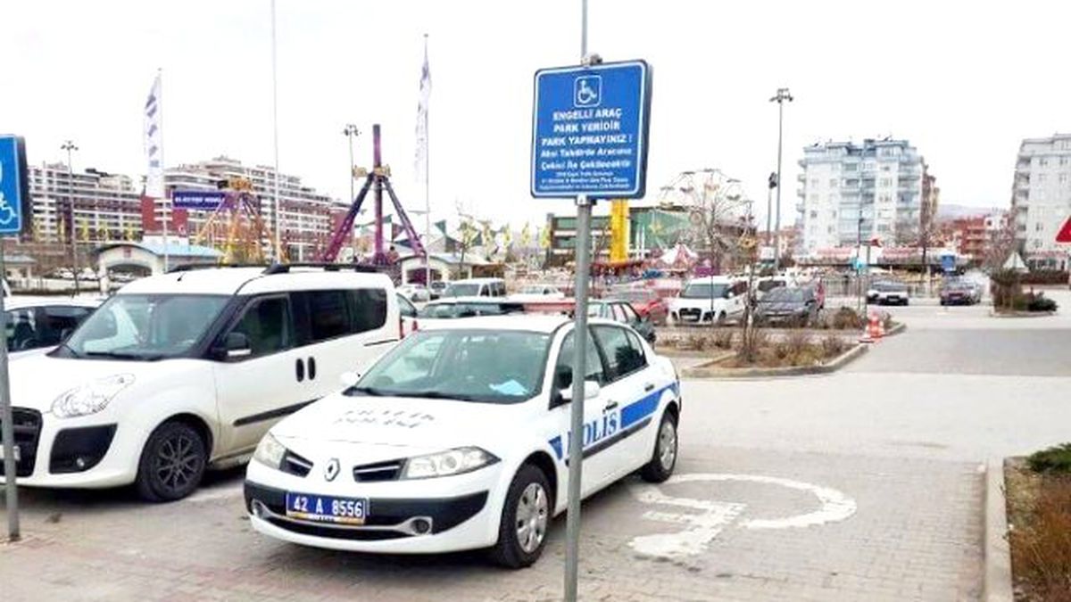Trafik Polisine 176 TL Ceza