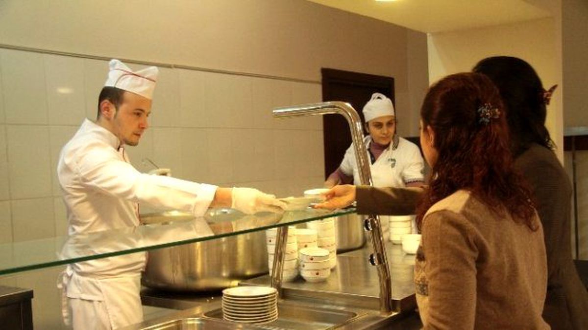 Yüzyıl Önceki Çanakkale Menüsü Üniversite Yemekhanesinde