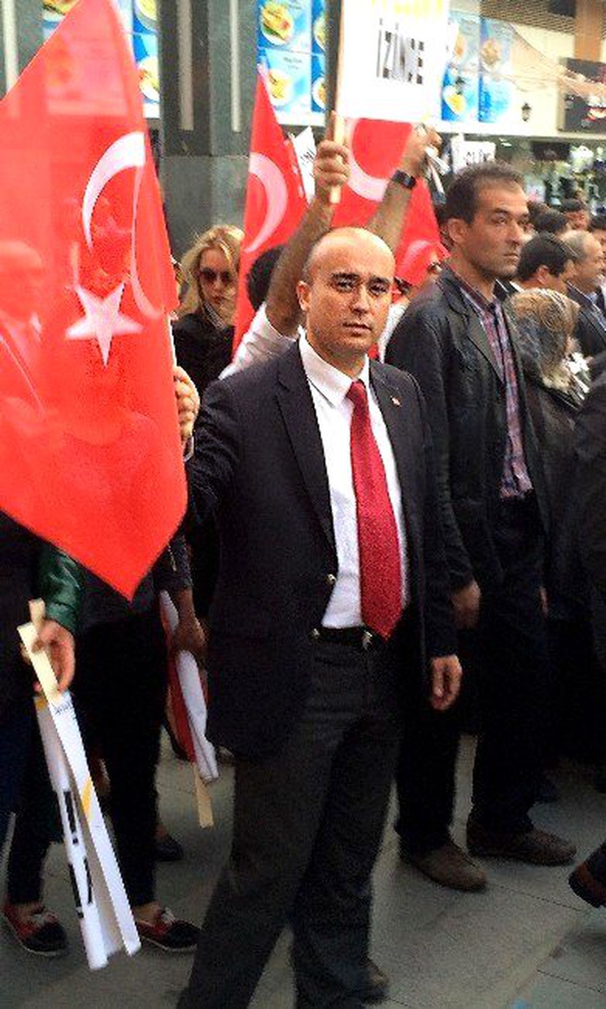 AK Parti Aday Adayı Akkaya, Muhtarlar ve Vatandaşlarla Bir Araya Geldi
