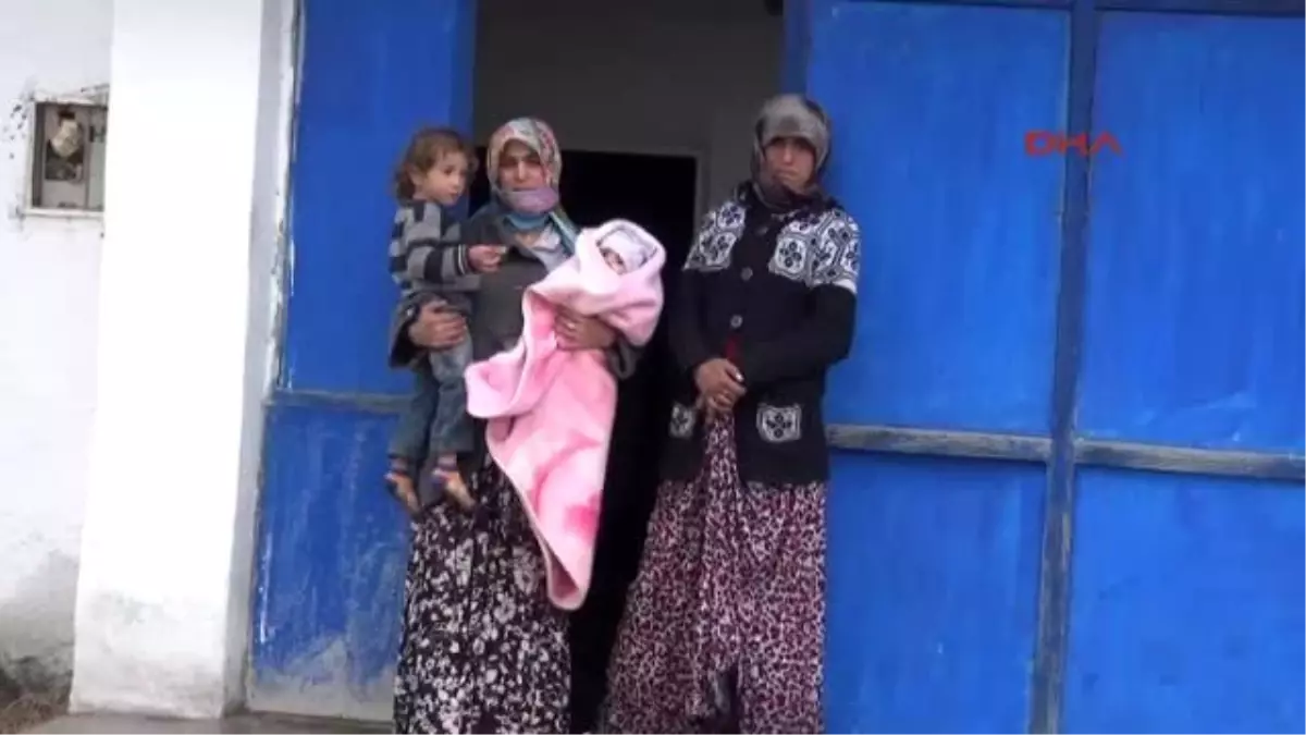 Aksaray Çöpten Sebze ve Meyve Toplayan Kadın Yiyecek Hiçbir Şeyimiz Yok