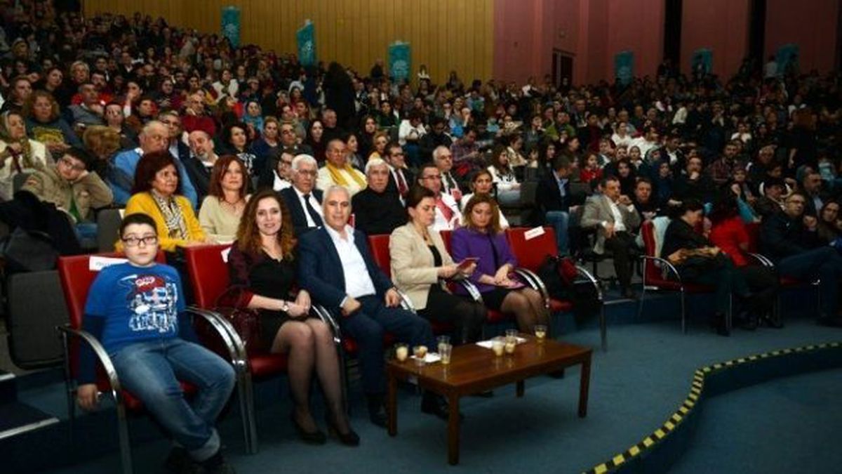 Barışın Öyküsü\' Nilüfer\'de Sahnelendi