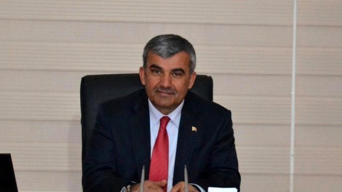 Burak: "Birinci\'yi Görmek İsteyen Reklam Mecralarına Baksın"