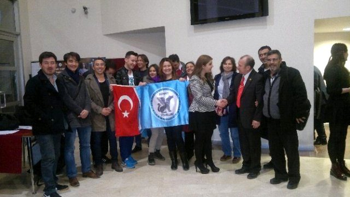Eskişehirli Şairlerden Çanakkale Zaferini Anma Gecesine Şiirleriyle Katkı
