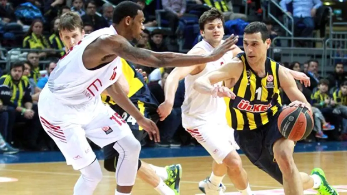 Fenerbahçe, Euroleague\'de Çeyrek Finale Kalmayı Garantiledi