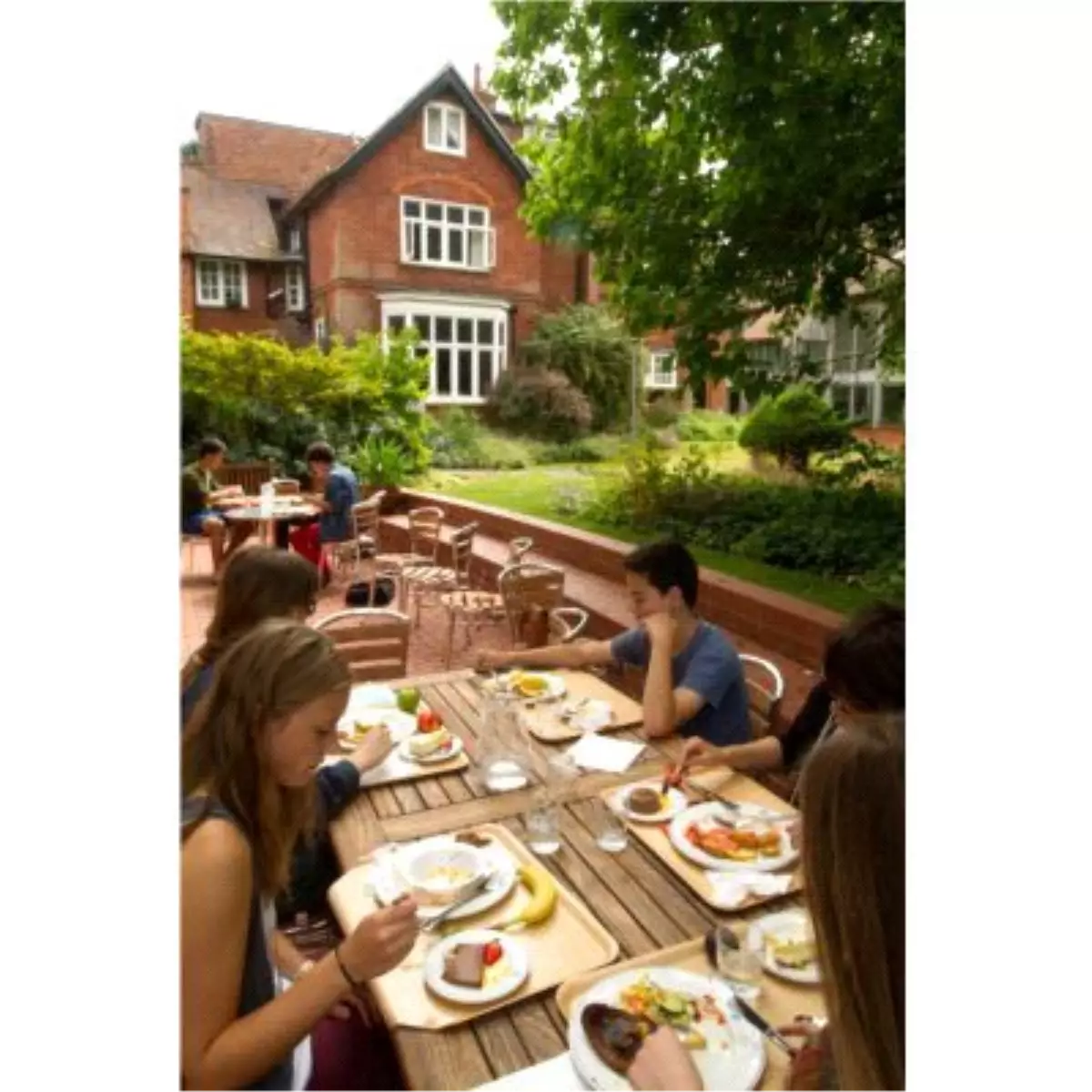 Gençlerin Geleceklerini Tasarlaması İçin Etkili Adımlar Yaz Okulları