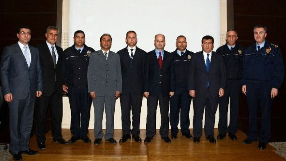 Kahraman Polislere Ödül