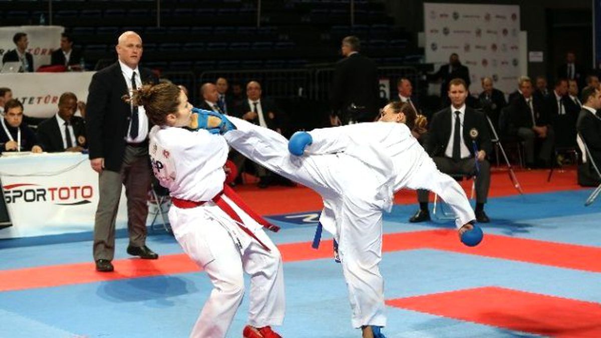 Karate Şampiyonası'nda Kağıtspor Kasırgası
