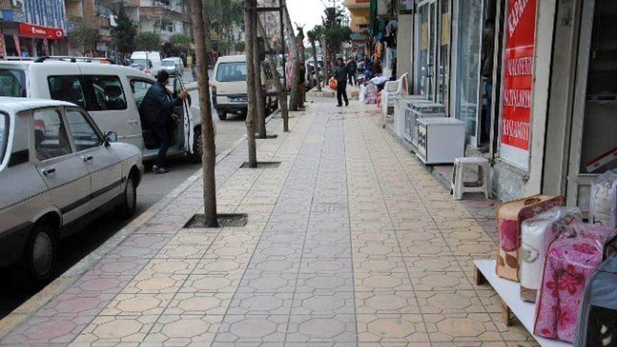 Kent Mnerkezindeki Kaldırım İşgali Önleniyor