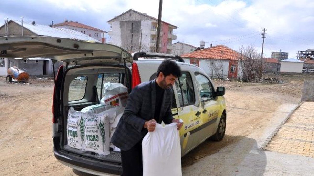 Rahmeteli Derneği Sincikli Yetimlere Yardım Ediyor