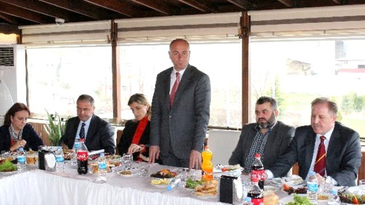Samsun-ordu Yolunda Şehrin Estetiğini Bozan Kötü Görüntüye Geçit Yok