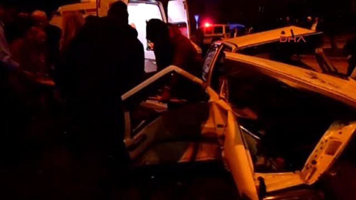 Tekirdağ Yolcu Otobüsü, Otomobile Çarptı: 3 Yaralı