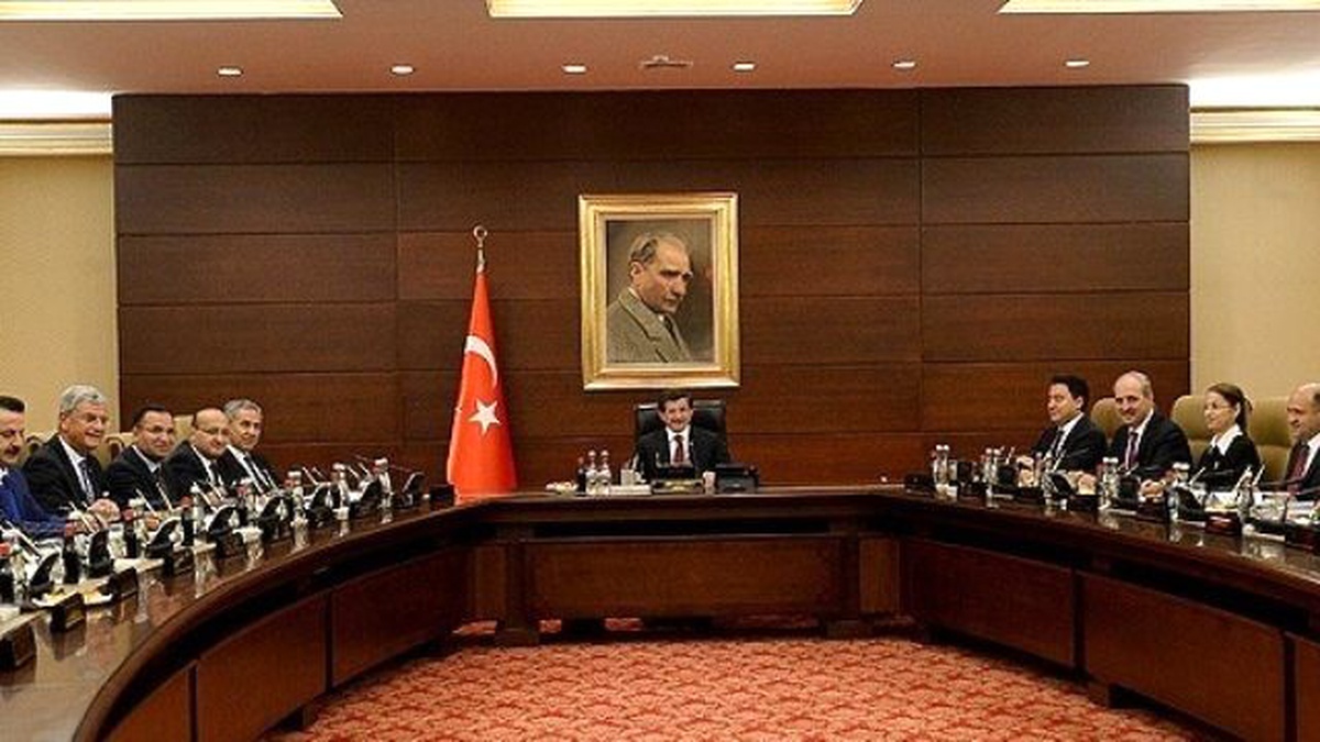 Bakanlara Kritik Yetki: 4 Saatte Kapatabilecekler