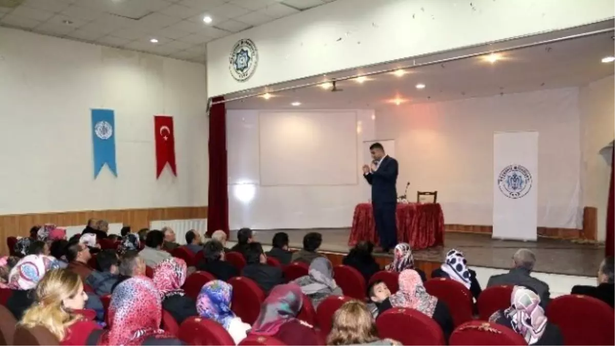 Beyşehir\'de Aile Akademisi Konferansı