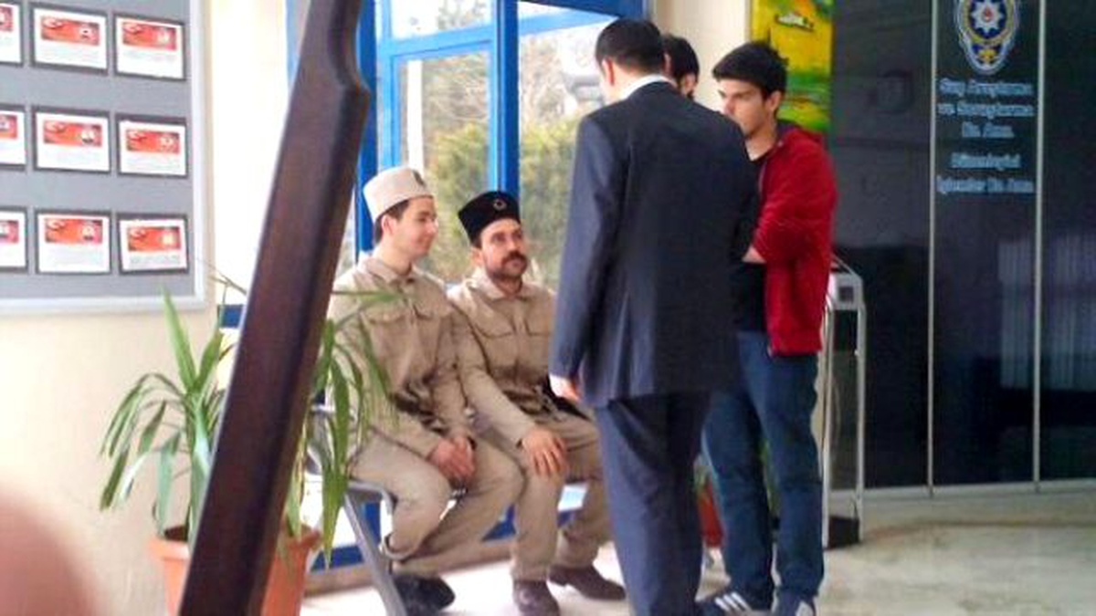 Denizli\'de, Erdoğan Gelmeden 11 Tgb\'li Gözaltına Alındı