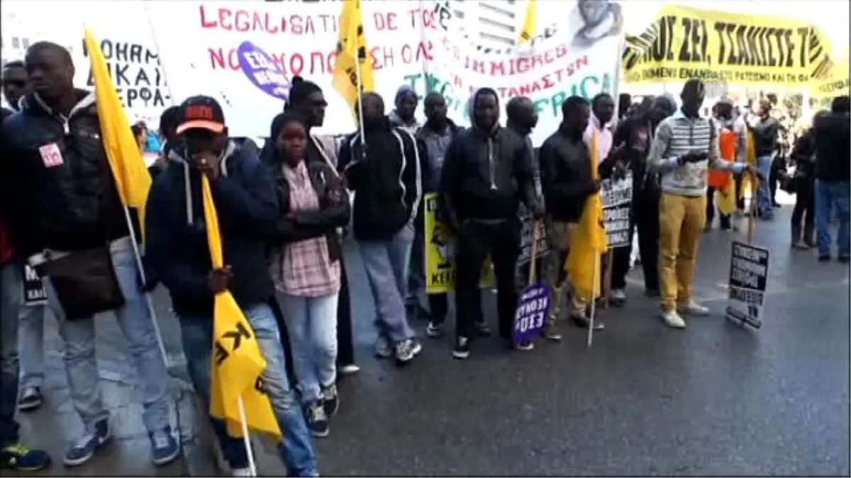 Göçmenlere Yönelik Irkçılık Protesto Edildi