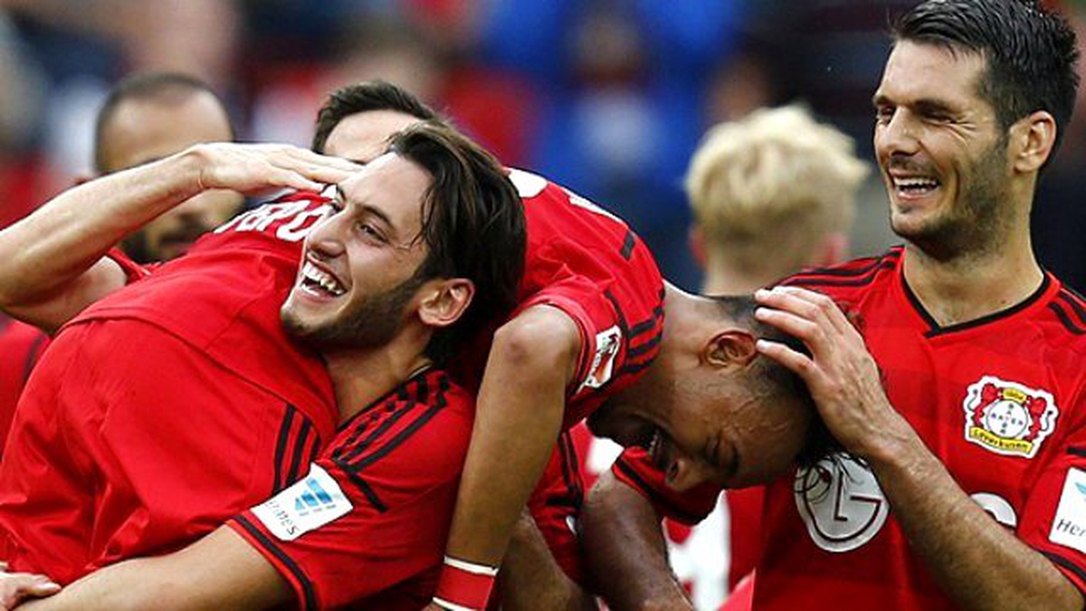 Leverkusen\'de Hakan ve Ömer Kesik Yedi