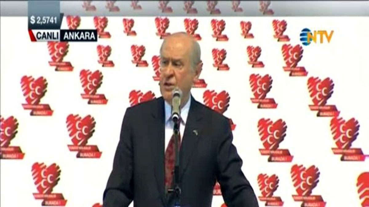 MHP Kongresinde 'Vur de Vuralım, Öl de Ölelim' Sloganları