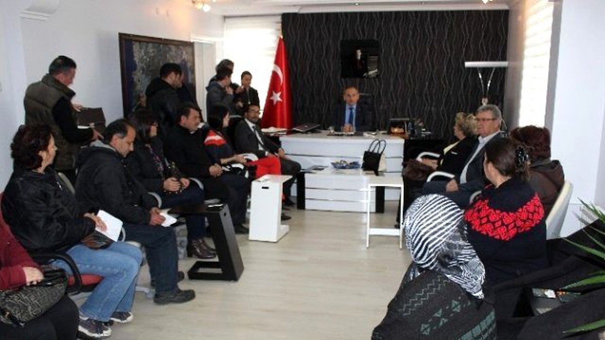 Pilevneli Didim\'de Kadınların Gönlünü Fethetti