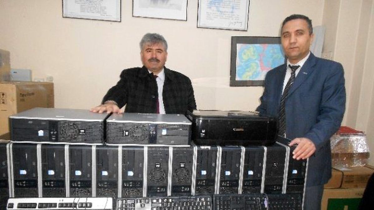 Şekerbank\'tan Salihli\'de Eğitime Destek