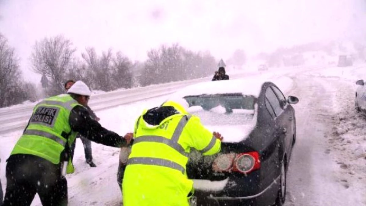 Tokat\'ta Kar Yağışı Etkili Oldu