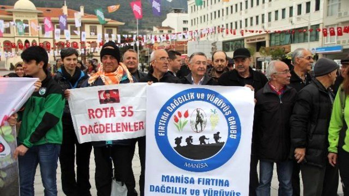 Türkiye\'nin Farklı İllerinden Dağcılar Spil\'e Tırmanacak