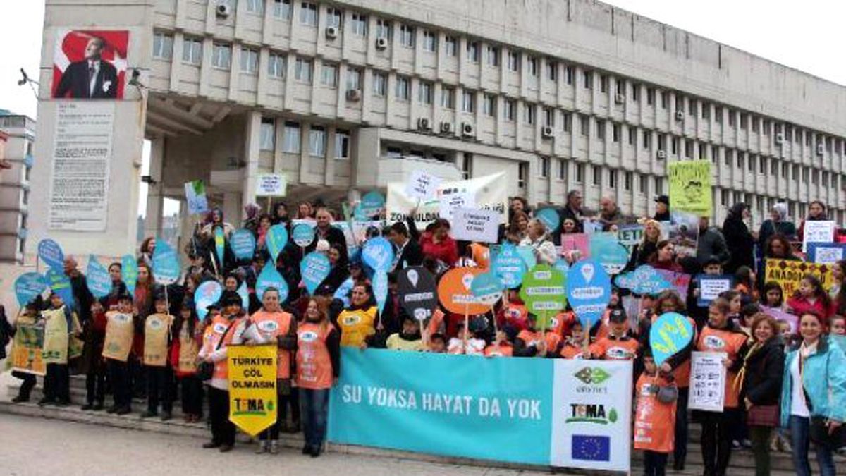 Zonguldak\'ta Çevreciler Suyun Önemine Dikkat Çekti