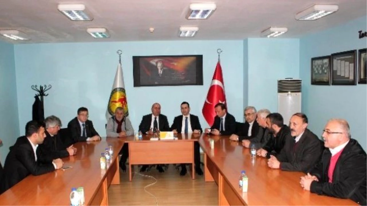 AK Parti Trabzon Milletvekili Aday Adayı Salih Cora, Sivil Toplum Kuruluşları\'na Yapmış Olduğu...