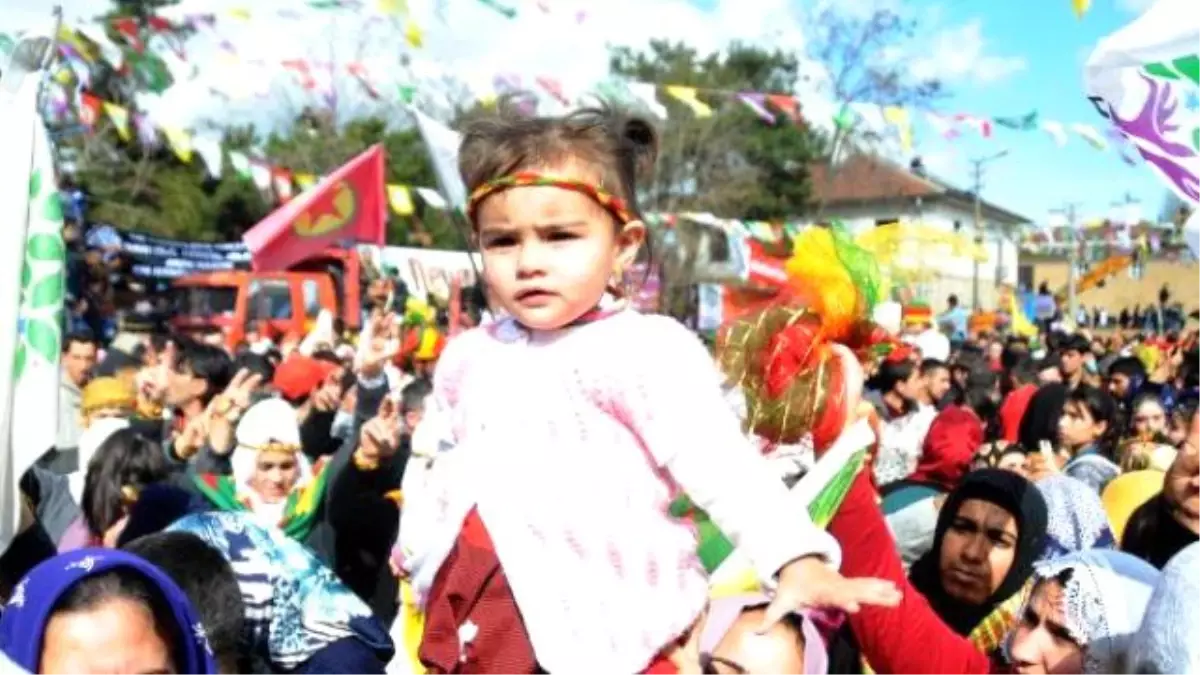 Gaziantep\'te Nevruz Kutlandı