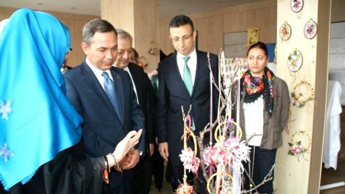 Devrek Belediyesinden "Koza El Ürünleri Sergisi"Açılışı