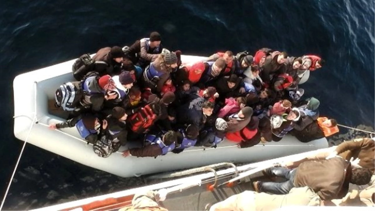 Ege Denizinde Üç Günde 264 Sığınmacı Kurtarıldı