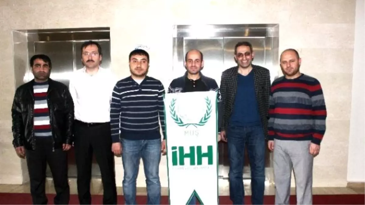 İhh Yönetimi Basınla Buluştu