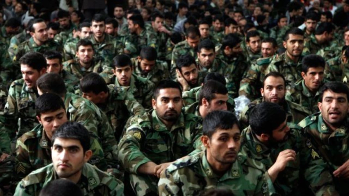 \'Irak\'ta 30 Bin İran Askeri Var\' İddiası