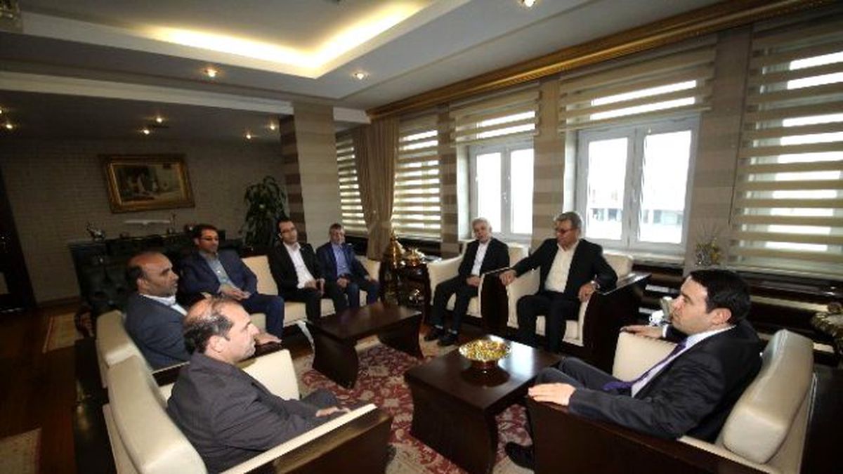 İran Heyetinden Vali Musa Işın\'a Ziyaret