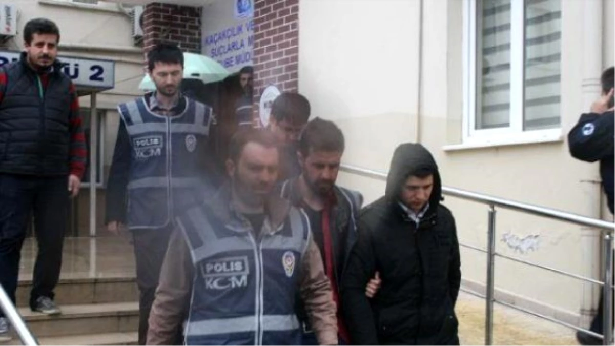KPSS Operasyonunda Bursa\'da 2 Gözaltı