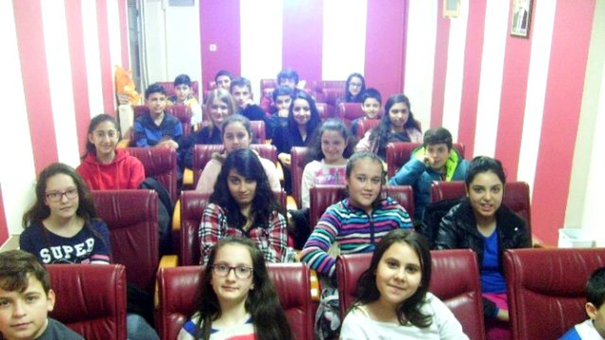 Öğrencilerden, Çanakkale Filmlerine Büyük İlgi