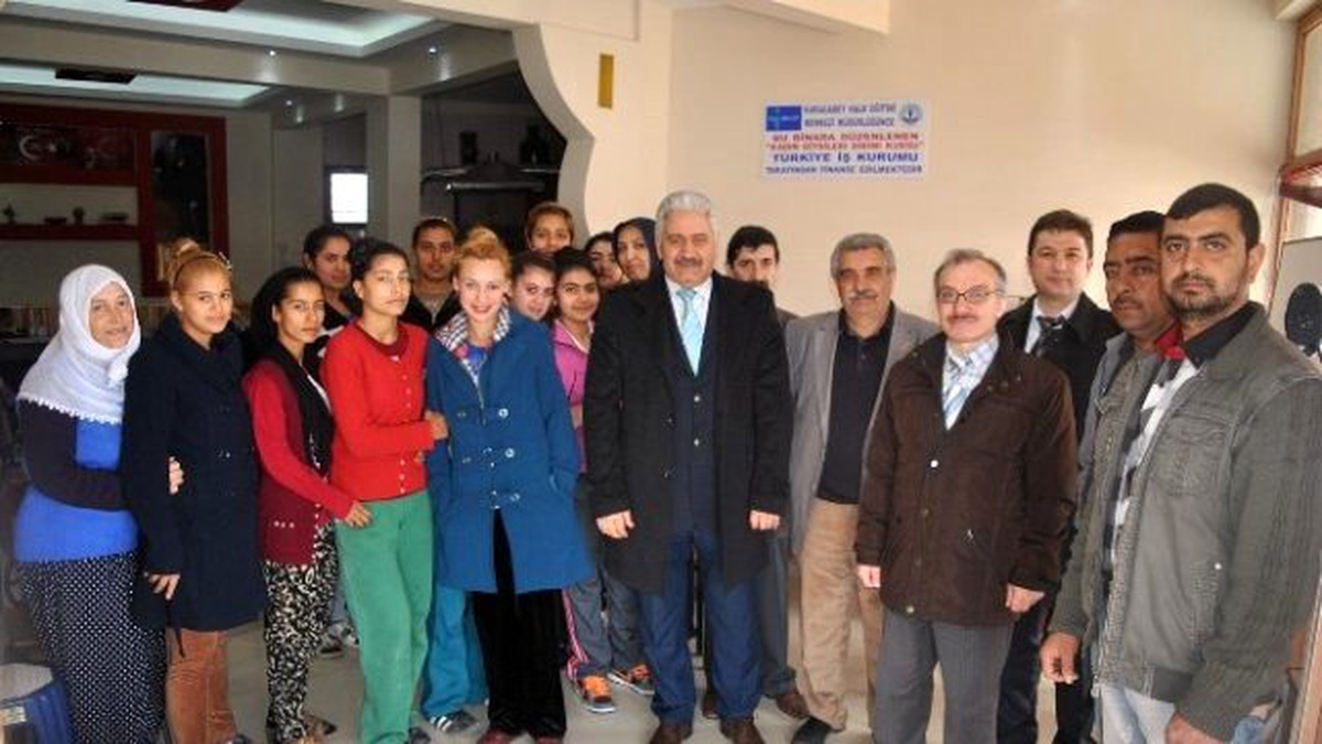 Roman Kadınlara Terzilik Kursu