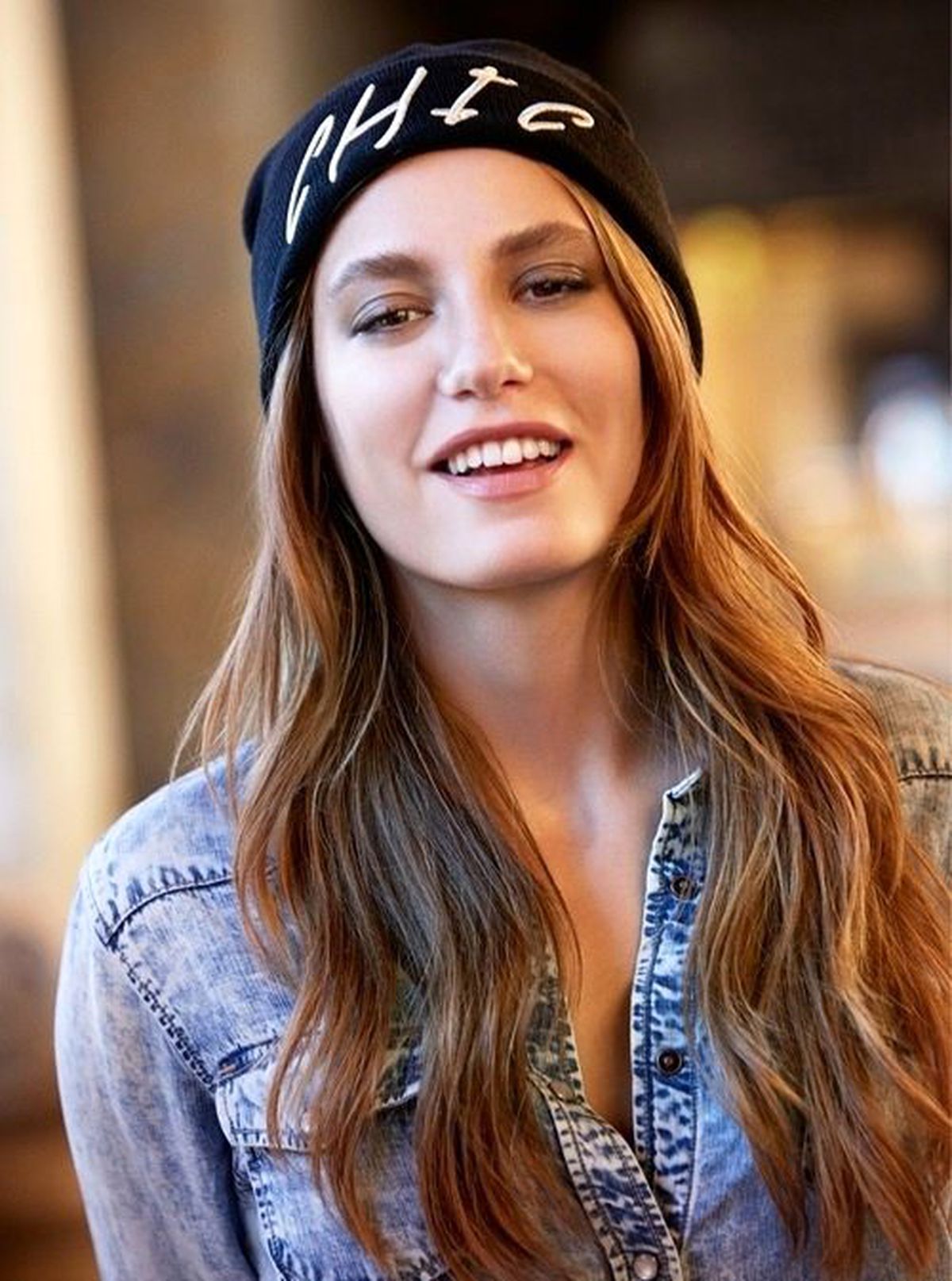 Serenay Sarıkaya Eski Ajansıyla Davalık Oldu