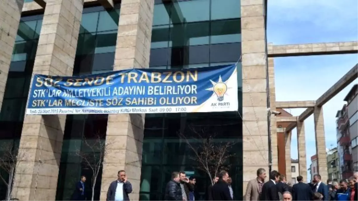 Trabzon\'da Sivil Toplum Örgütleri AK Parti İçin Sandık Başına Gitti