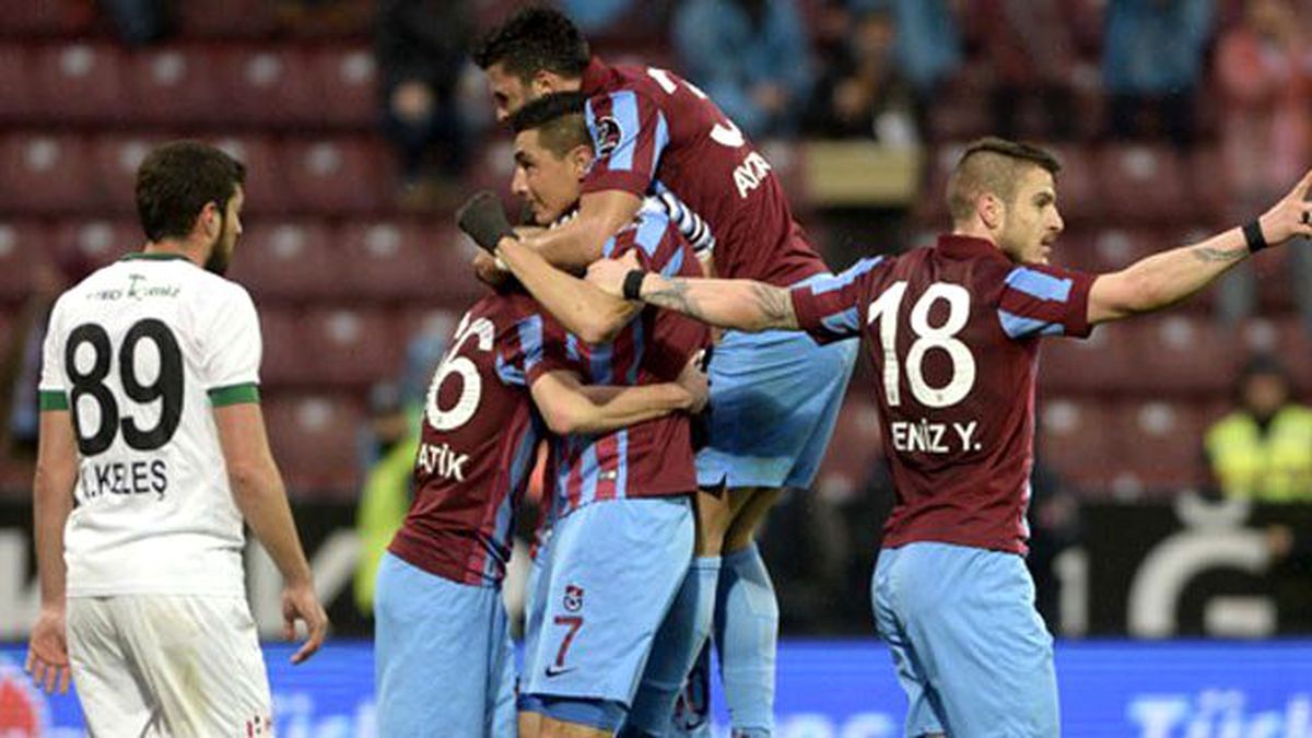 Trabzonspor Evinde Kral