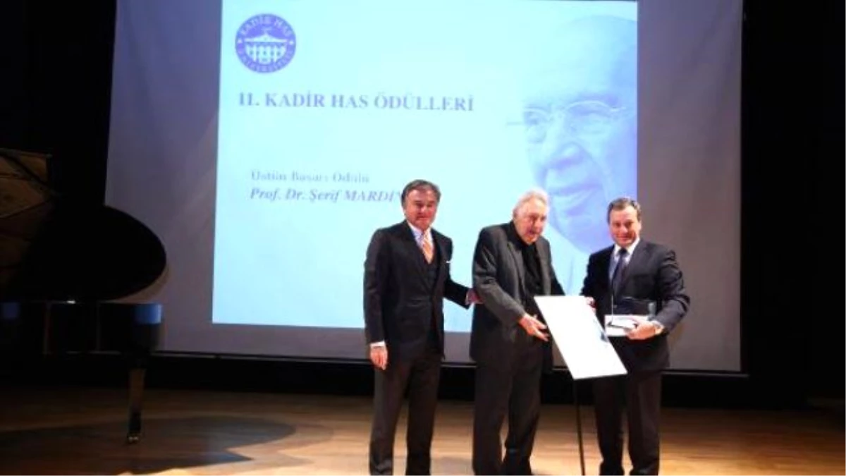 11. Kadir Has Üstün Başarı Ödülü Prof. Dr. Şerif Mardin\'e Verildi