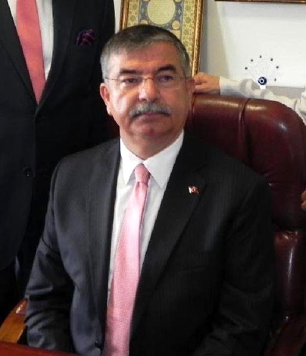 AK Parti\'de İzmir Adaylığı İçin Bakan Hamlesi (2) - Yeniden