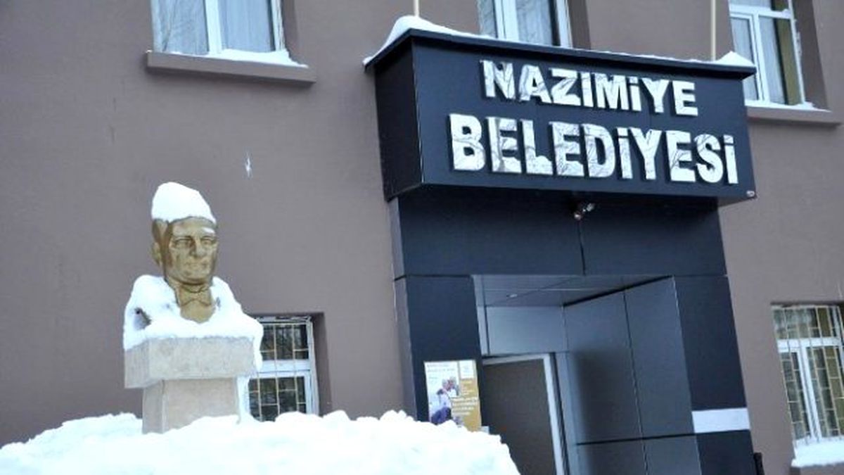 CHP\'li Nazımiye Belediye Başkanı Partisinden İstifa Etti